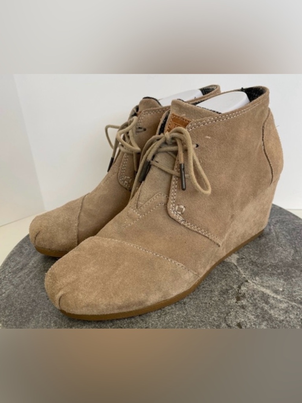 Toms Taupe Suede Leather Wedge Ankle Booties 9.5